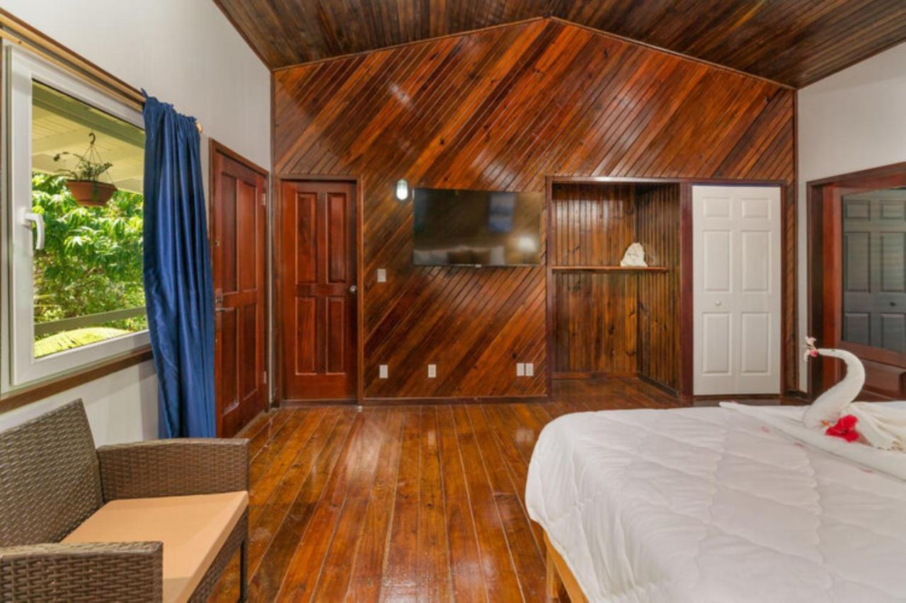 Hotel And Dive Center Roatan Yacht Club French Harbour 外观 照片